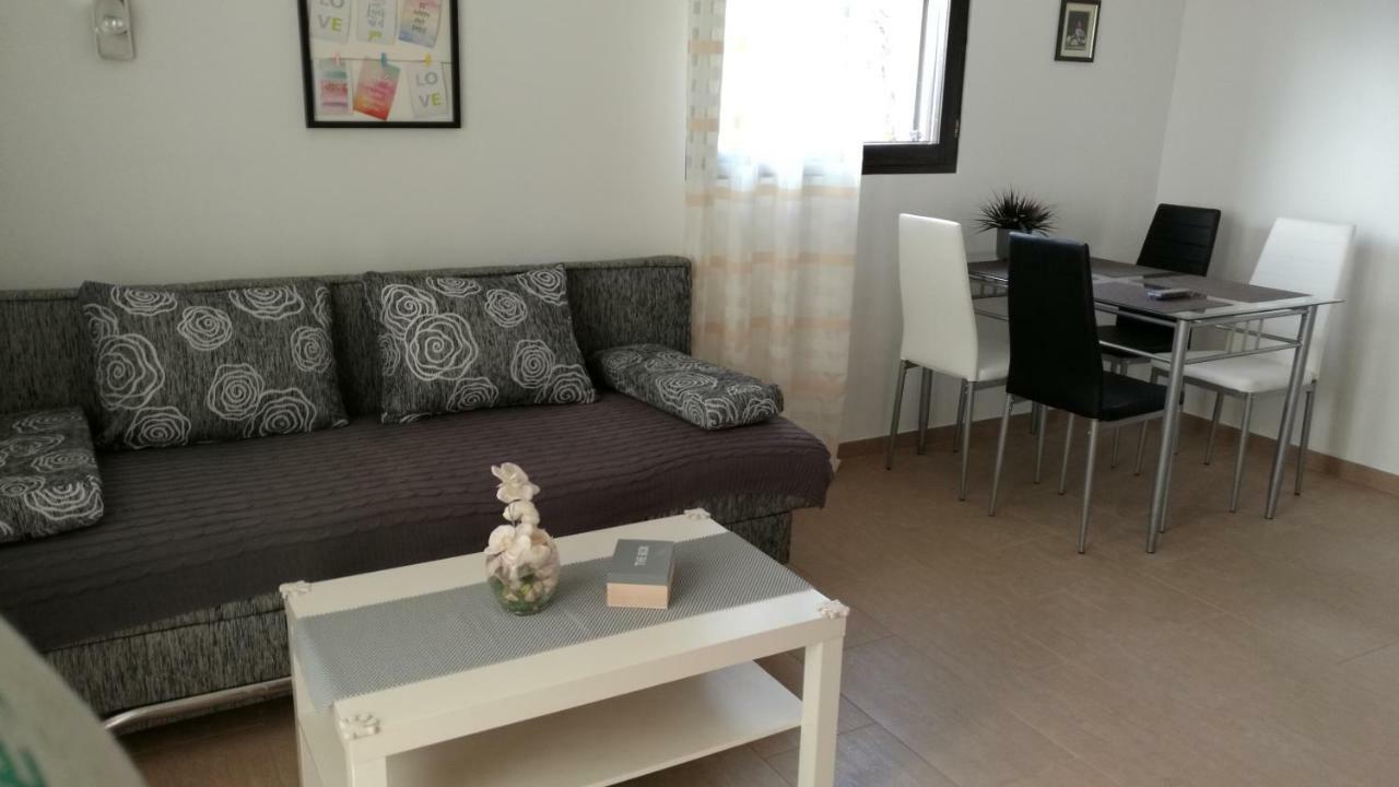 Apartment Leon & Grga Šibuljina Eksteriør billede